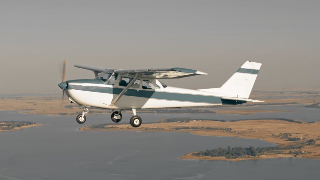 Wings Over Zimbabwe Ultimate Fly-In Safari