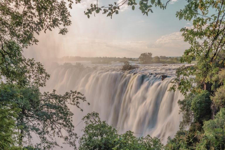 Day 12: On to Victoria Falls