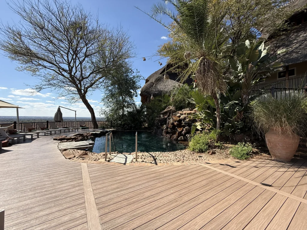 Victoria Falls Safari Lodge
