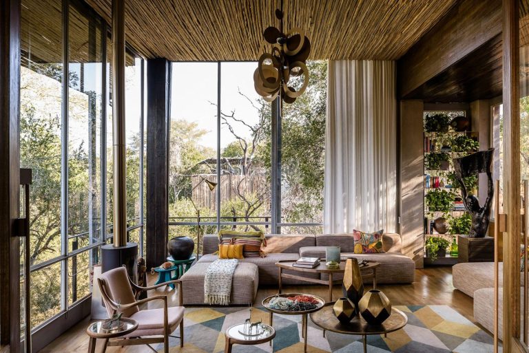 Lounge at Singita Sweni Lodge